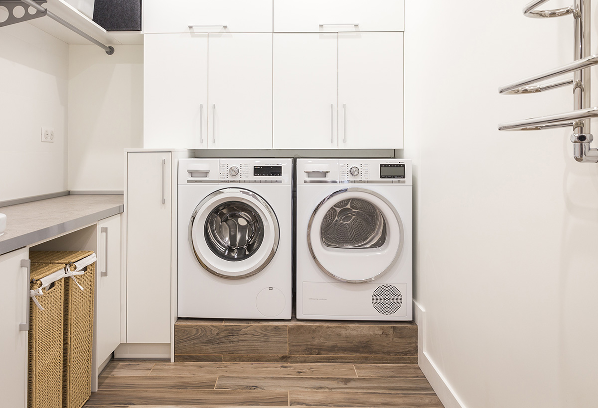 découvrez notre guide complet pour le remplacement de la courroie de votre lave-linge. apprenez étape par étape comment identifier les signes d'usure, retirer l'ancienne courroie et installer la nouvelle. assurez-vous de maintenir l'efficacité de votre appareil et prolongez sa durée de vie avec nos conseils pratiques.