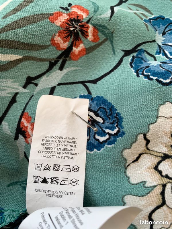 découvrez la collection élégante de primark : des vêtements tendance et raffinés à petits prix pour sublimer votre style en toutes saisons. faites-vous plaisir avec la mode accessible et chic signée primark.