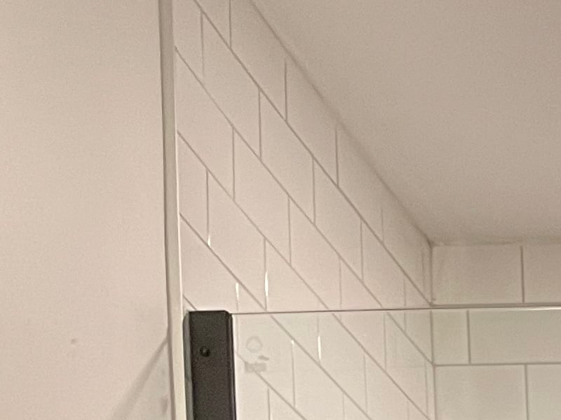 découvrez nos conseils pratiques et astuces pour rénover votre salle de bain à petit prix sans compromis sur la qualité et le style.
