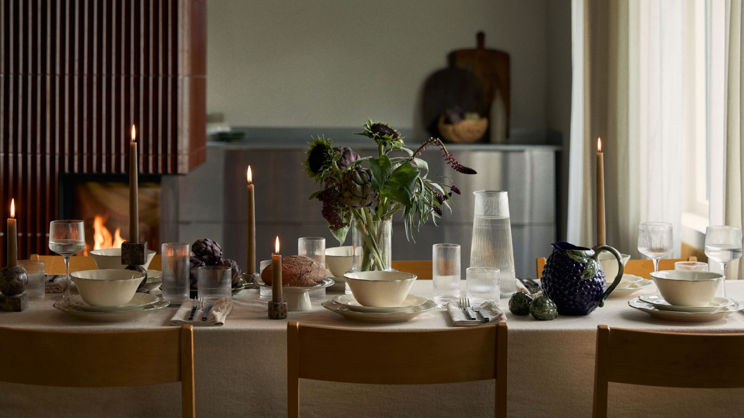 découvrez la vaisselle élégante de h&m home, parfaite pour sublimer vos fêtes et impressionner vos invités avec style.