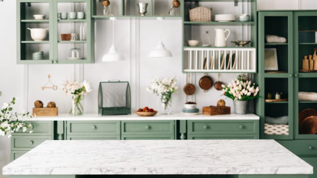découvrez comment relooker facilement une étagère déco sans vous ruiner grâce à des astuces simples et économiques pour un intérieur tendance.