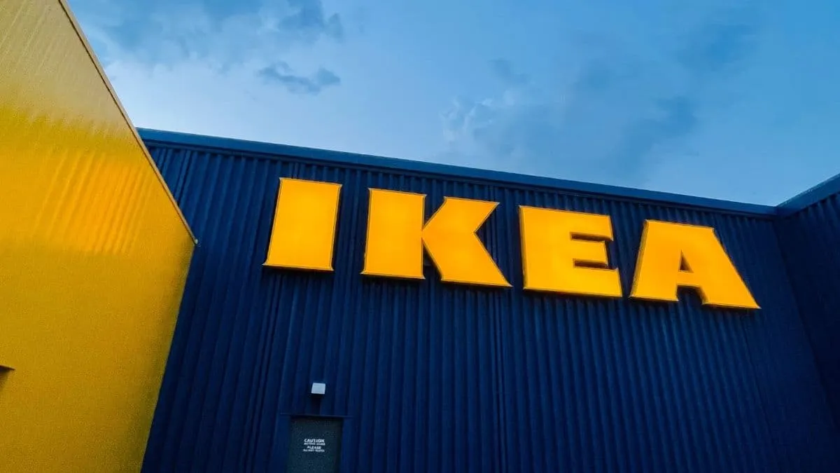 découvrez le retour en 2026 de l'icône lumineuse ikea, la lampe emblématique qui allie design et fonctionnalité pour illuminer votre intérieur.